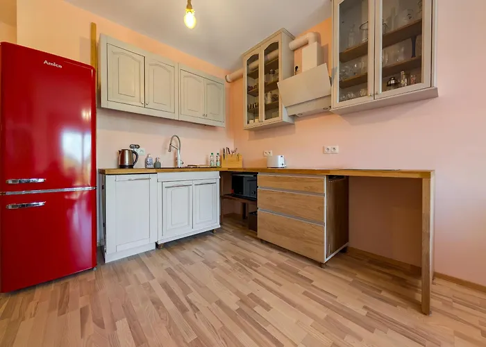 Wichrowa Comfort Zone By Bookinghost