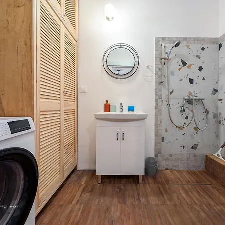 Wichrowa Comfort Zone By Bookinghost 아파트