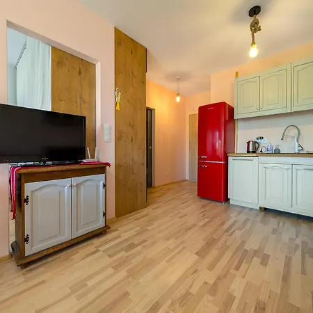 Wichrowa Comfort Zone By Bookinghost